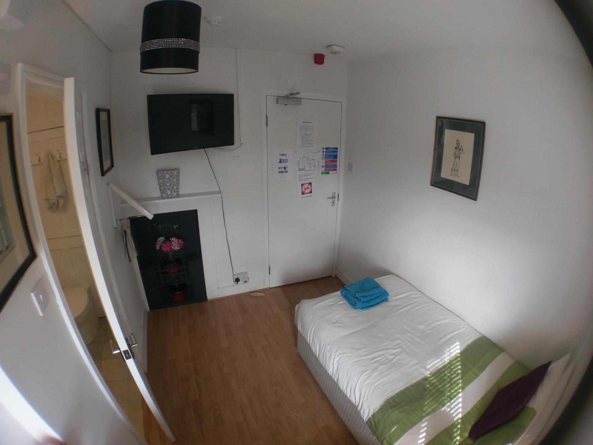Bed and Breakfast The Rifle Volunteer Веар Номер фото